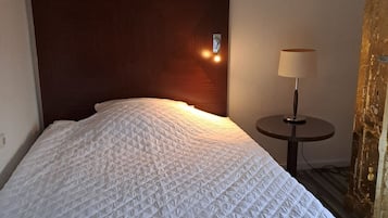 4 Schlafzimmer, Bügeleisen/Bügelbrett, kostenloses WLAN, Bettwäsche