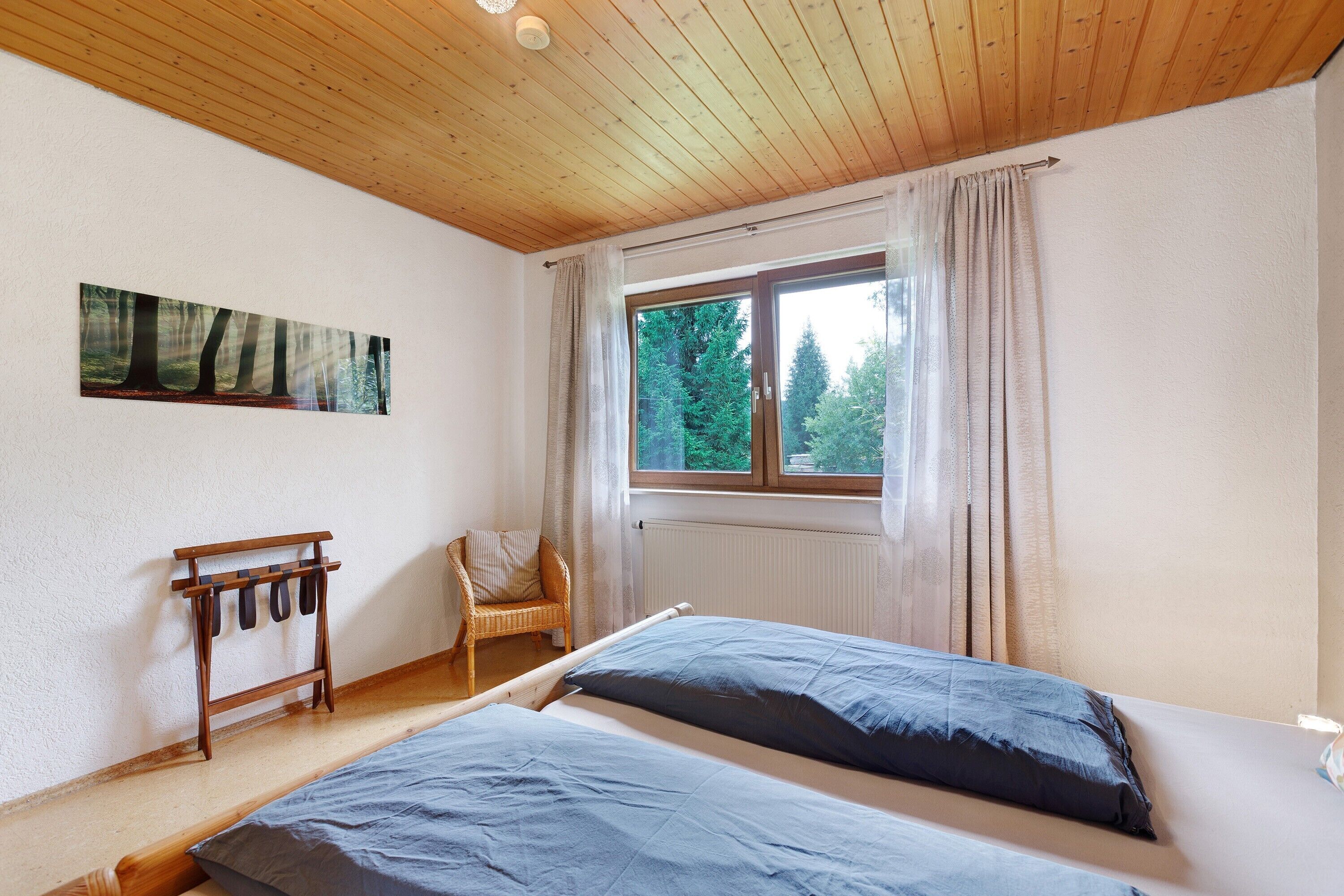 2 chambres, fer et planche à repasser, Wi-Fi gratuit, draps fournis