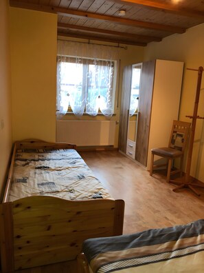 1 dormitorio, wifi gratis, ropa de cama