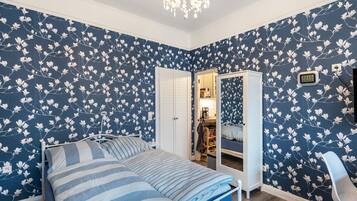 1 dormitori, wifi gratuïta i roba de llit