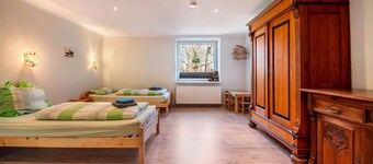 Apartment "Ankerplatz" with Private Garden