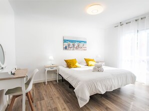 3 bedrooms, desk, Internet - Vacation home Cheng by Interhome (Nerja)