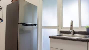 Apartamento luxo, vista para a cidade | Cozinha privada | Chaleira elétrica