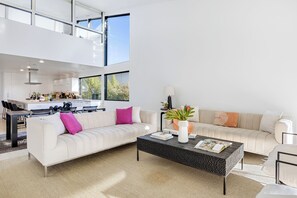 Téléviseur connecté, foyer