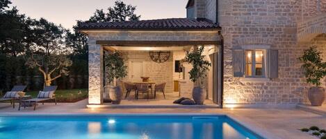 Piscina