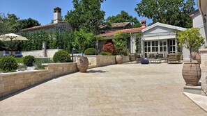 Terrace/patio - Villa Zita by Villas Guide (Pican)