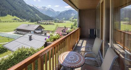 Chalet in Königsleiten near Ski Lift