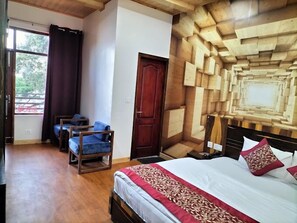 Desk, free WiFi - Sleeping Buddha View Shimla (Shimla)