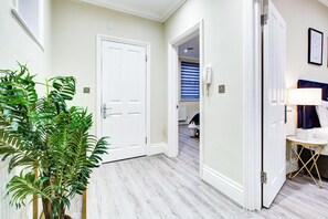 3 bedrooms, in-room safe, travel crib, free WiFi