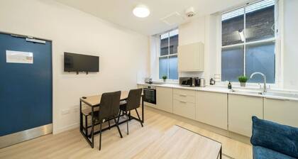 Clova Benmore Apartments