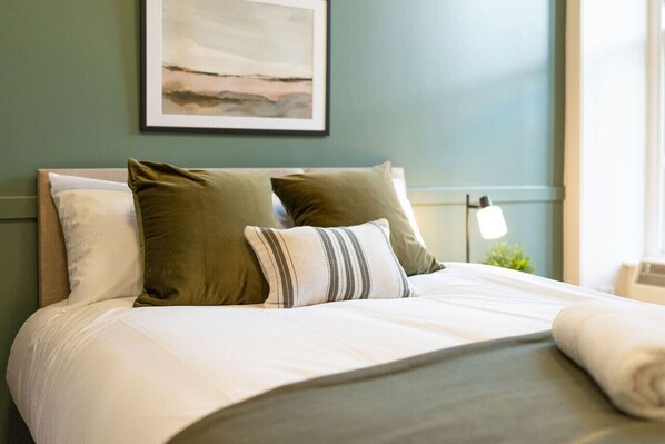 Apartment | 4 bedrooms - Lethnot Benmore Apartments (Montrose)