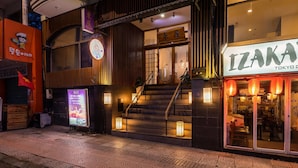 Exterior - Azumaya Hotel Thai Van Lung 1 (Ho Chi Minh City)
