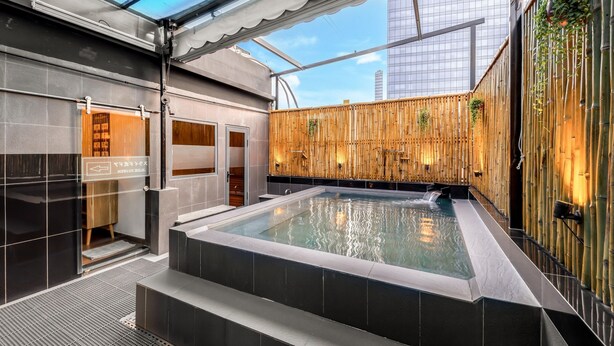 Hot springs - Azumaya Hotel Thai Van Lung 1 (Ho Chi Minh City)