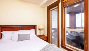 3 bedrooms, Internet