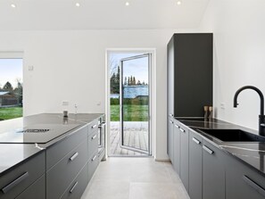 Fridge, dishwasher, cookware/dishes/utensils