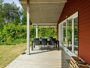 Outdoor dining - "Henryette" - 1.5km from the sea by Interhome (Ebeltoft)