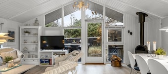 "Gonda" - 2km from the sea by Interhome