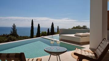 Classic Suite, Sea View | Terrace/patio