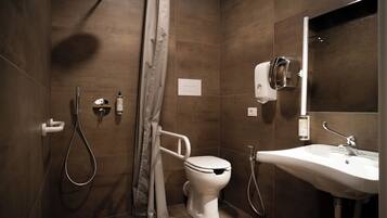 Rolstoeltoegankelijke badkamer