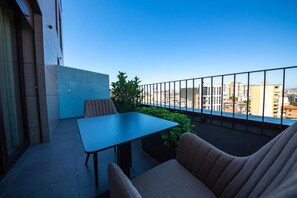 Exclusive Apartment, 4 Bedrooms, Balcony, City View | Balcony