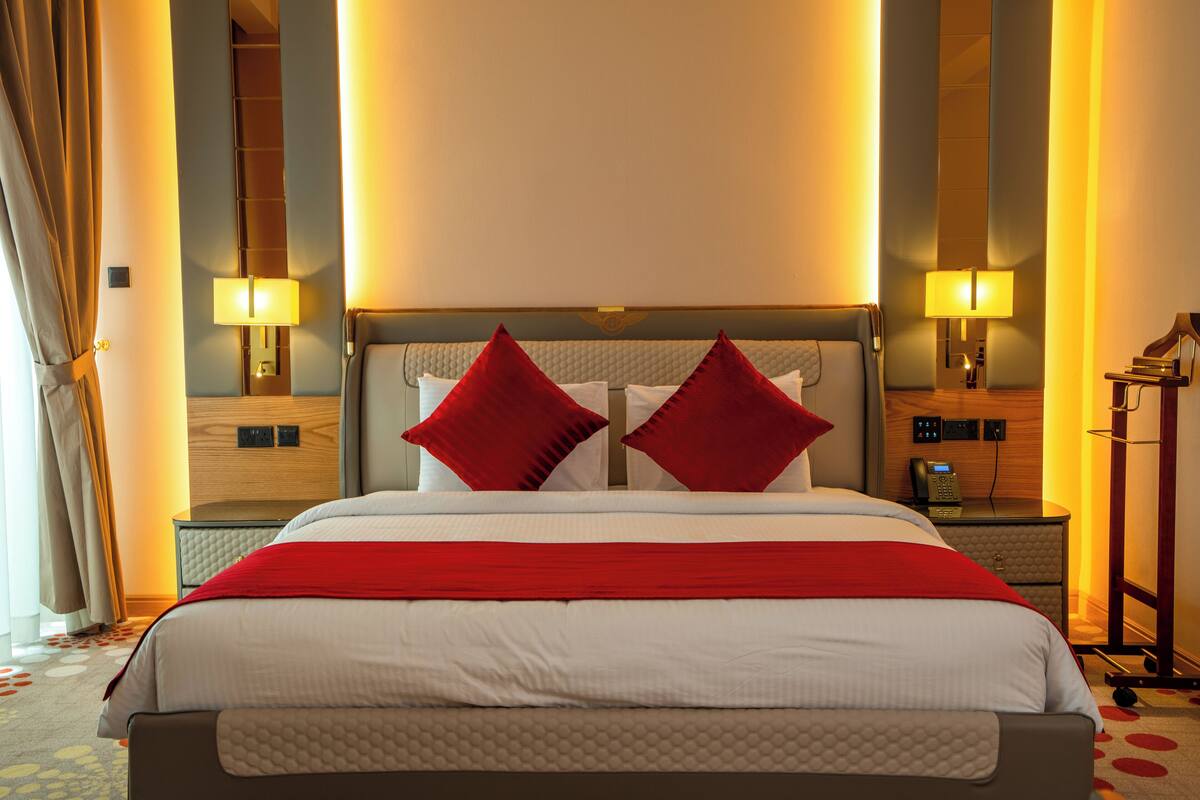 1 bedroom, in-room safe, blackout drapes, iron/ironing board