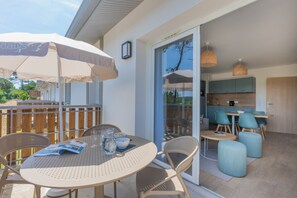 Huoneisto, 2 makuuhuonetta, parveke | Ilmaiset vauvansängyt, ilmainen Wi-Fi, vuodevaatteet