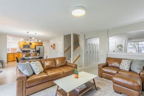 Smart-TV, peis, videospill og bordtennis