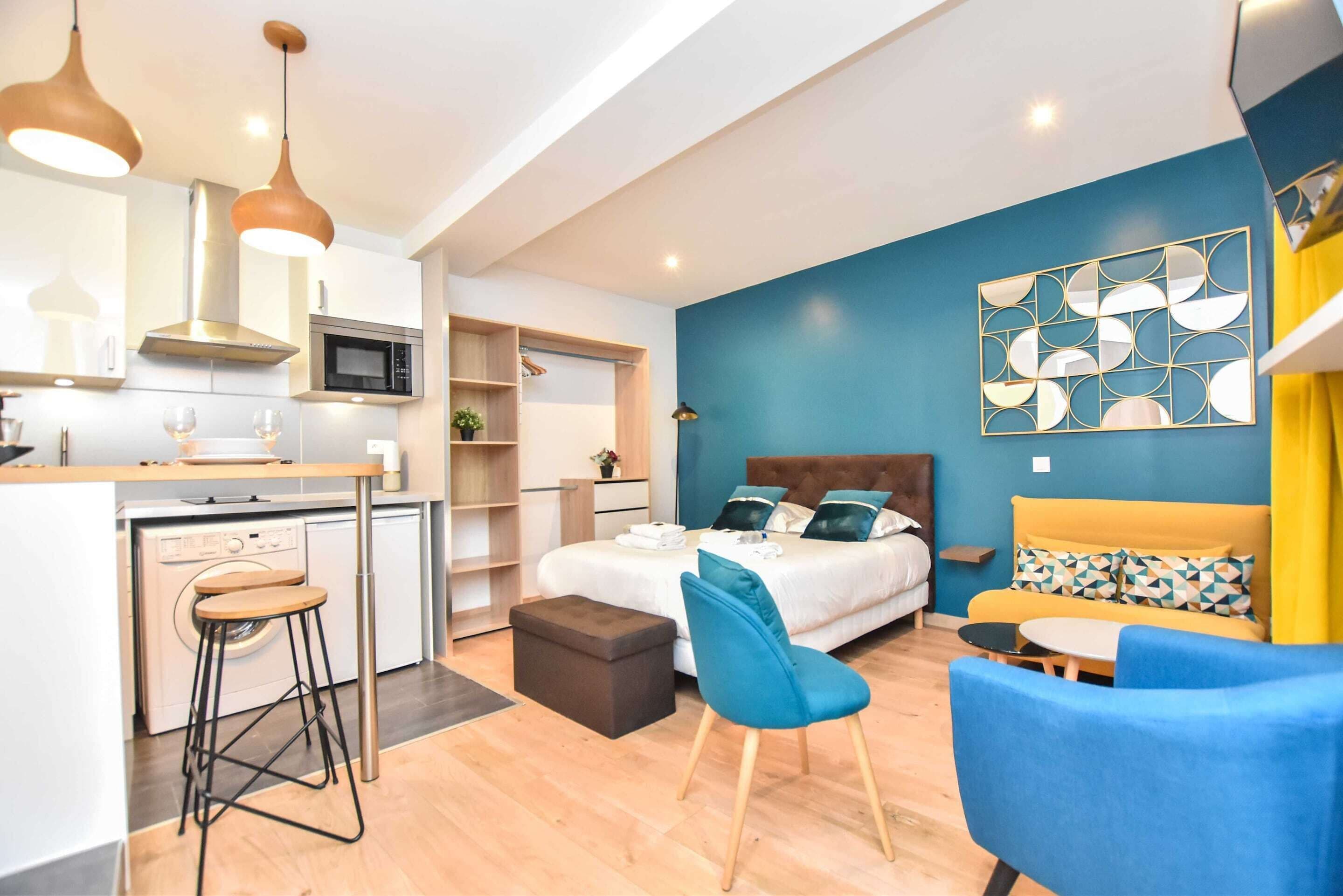 1 bedroom, iron/ironing board