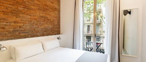 2 habitaciones, tabla de planchar con plancha y wifi gratis