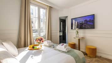 Huoneisto | 1 makuuhuone, kannettavalle tietokoneelle sopiva työtila