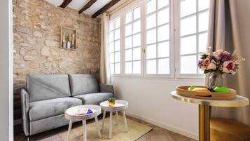 Apartment | Living area