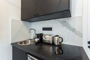 Private kitchen - Charming Studio - 4P - Place de la Bastille (Paris)