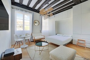 Apartment - Authentic Studio - 2P - Hotel de Ville (Paris)