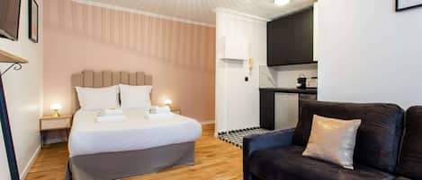 1 bedroom, iron/ironing board, bed sheets