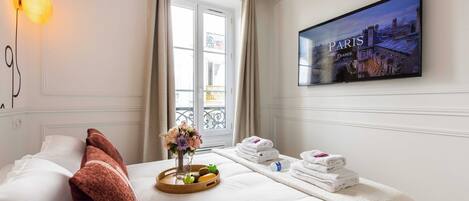 Appartamento | 1 camera, postazione laptop, ferro/asse da stiro, lenzuola