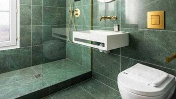 Apartment | Bathroom