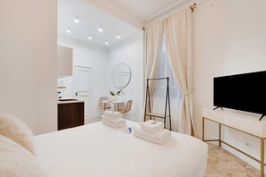 Apartment | 1 bedroom, laptop workspace, bed sheets - Elegant Studio - 2P - Auteuil/bois de Boulogne (Paris)