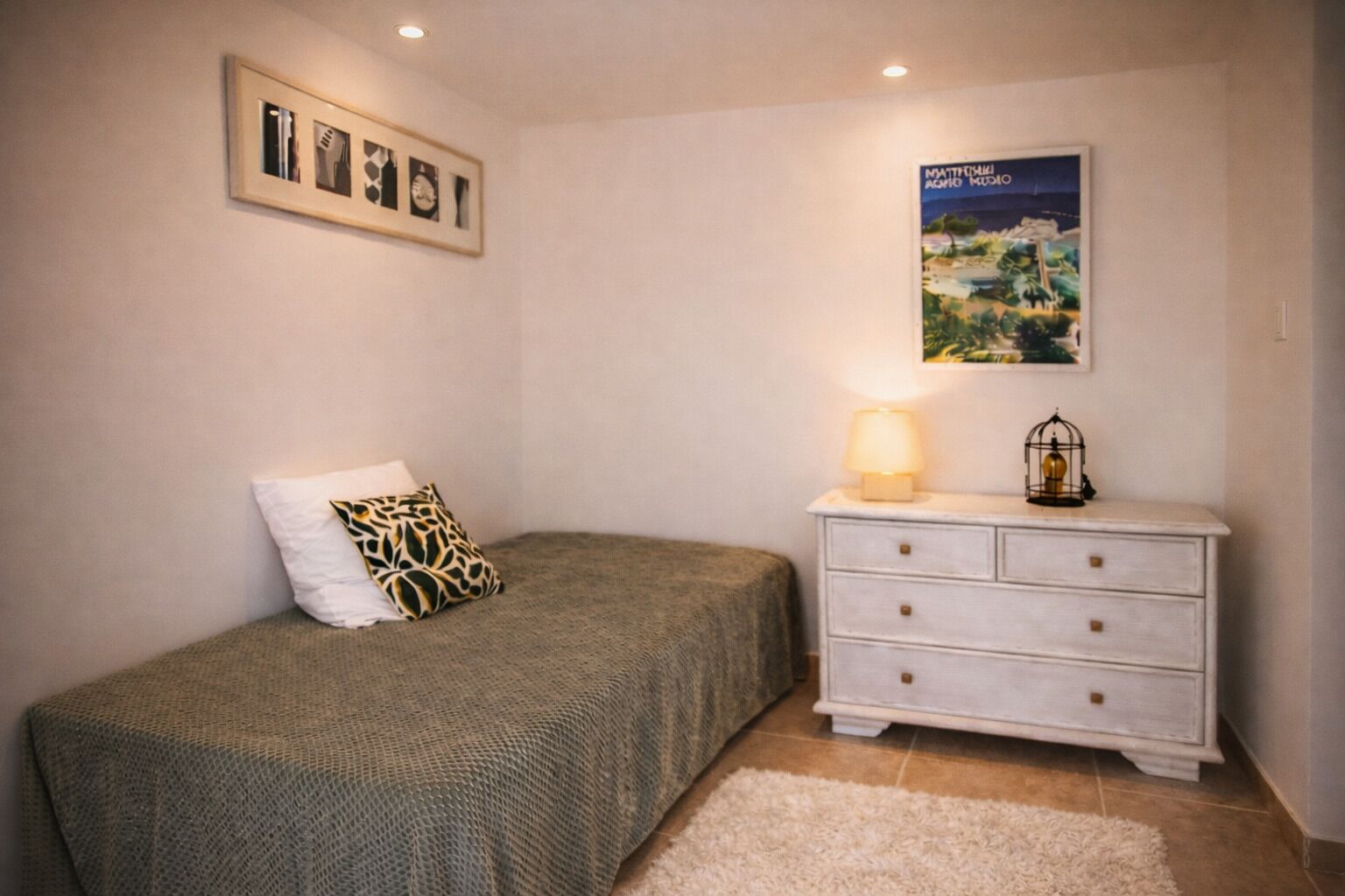 3 bedrooms, WiFi, bed sheets