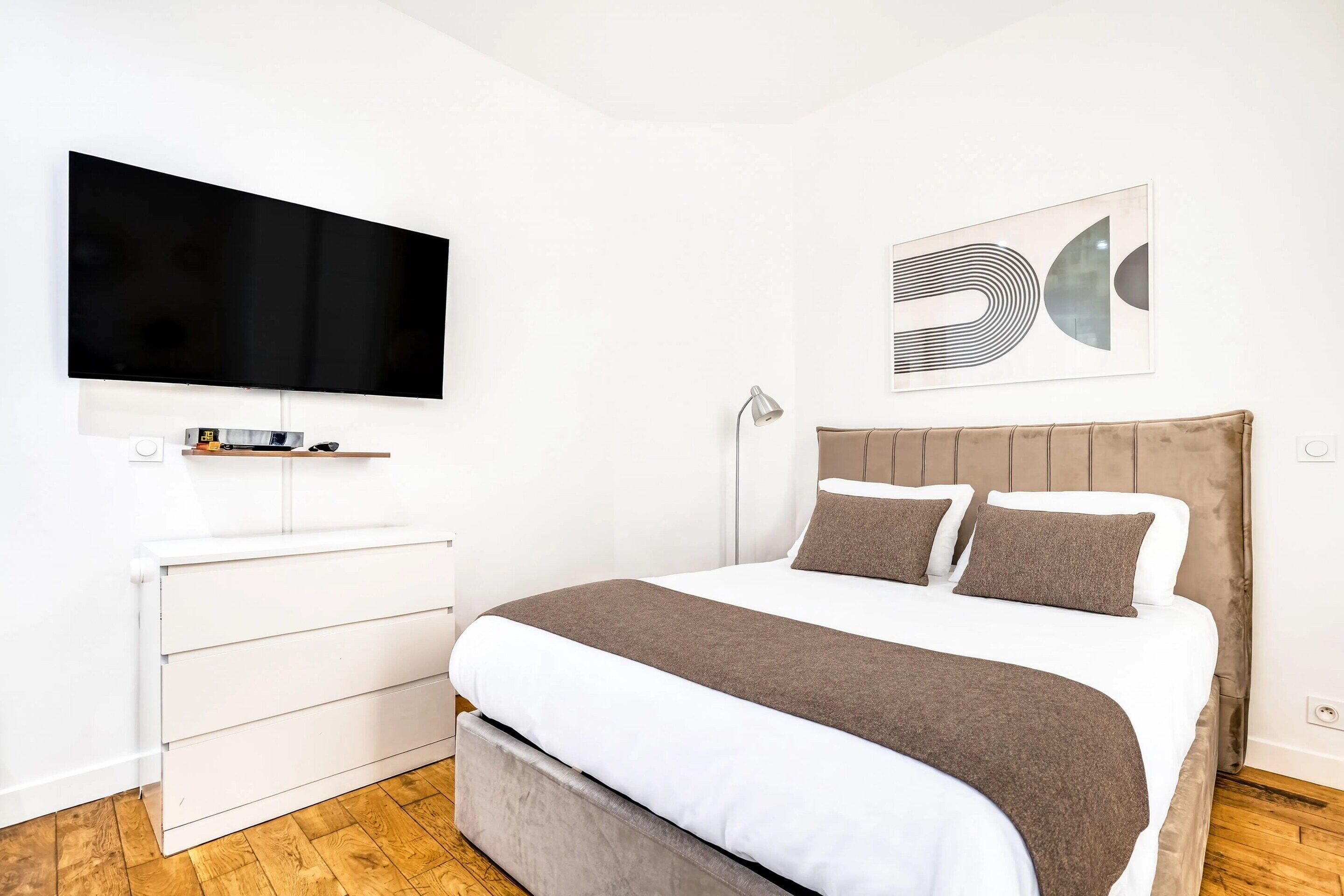 Apartment | 1 bedroom, bed sheets