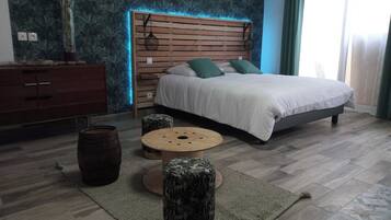 Apartemen | 1 kamar tidur, ruang kerja ramah laptop, dan setrika/meja setrika