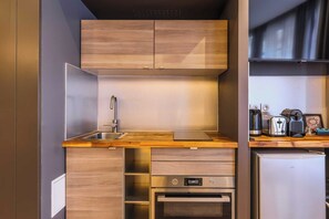 Private kitchen - Luxurious Studio - 2P - Passy (Paris)