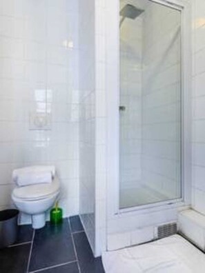Lejlighed | Badeværelse | Håndklæder, Shampoo