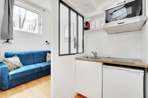 Apartment | Private kitchen - Intimist Studio - 2P - Le Marais (Paris)