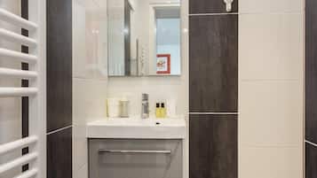 Apartemen | Kamar mandi