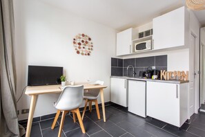 Apartment | Private kitchen - Magnificent Studio - 2P - Pantin/edouard Vaillant (Pantin)