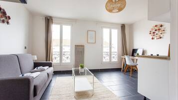 Apartment | Living area