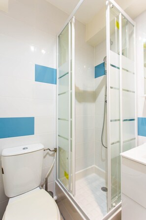 Apartment | Badezimmer | Handtücher