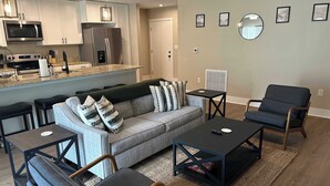 TV, offices - Spacious 10BR 10BA Combined Condos in Traverse City (Williamsburg)