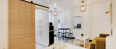 Apartamento | 1 dormitorio, tabla de planchar con plancha, ropa de cama