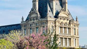 House | Point of interest